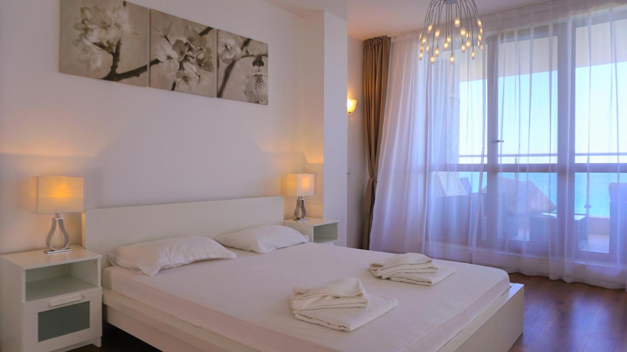 Апартаменти Бяла Клиф На Плажа - Apartments Byala Cliff First Line מראה חיצוני תמונה