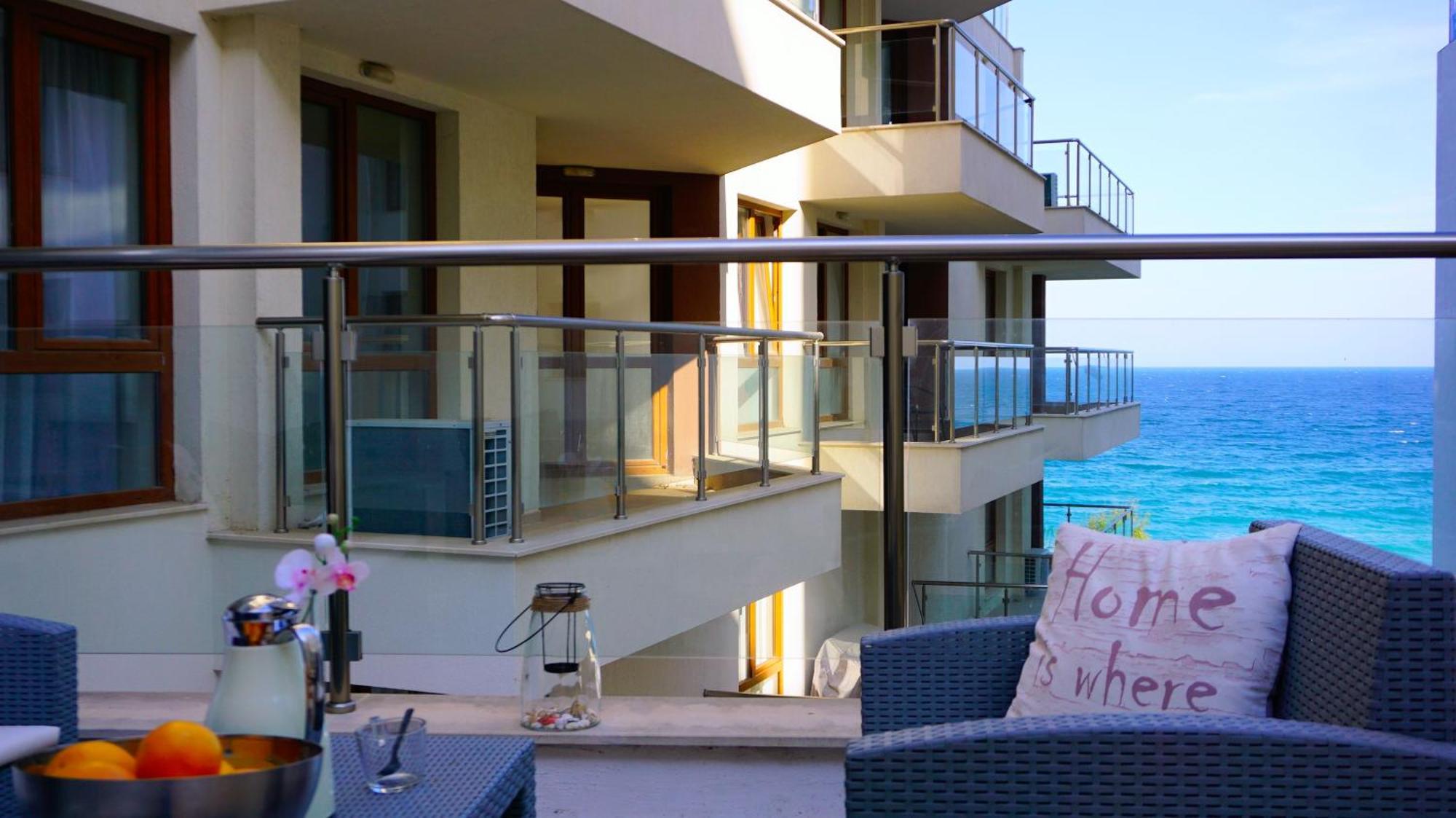 Апартаменти Бяла Клиф На Плажа - Apartments Byala Cliff First Line מראה חיצוני תמונה