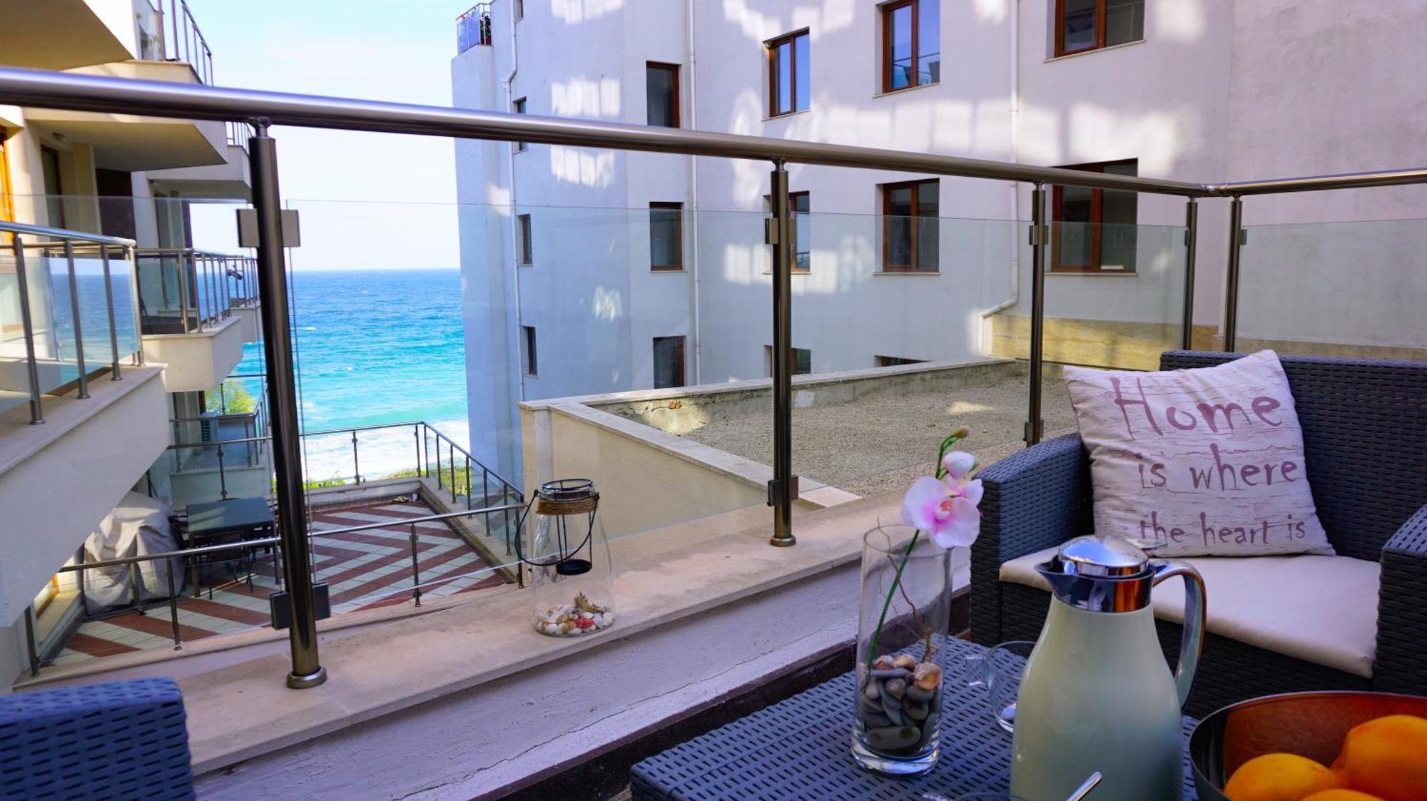 Апартаменти Бяла Клиф На Плажа - Apartments Byala Cliff First Line מראה חיצוני תמונה