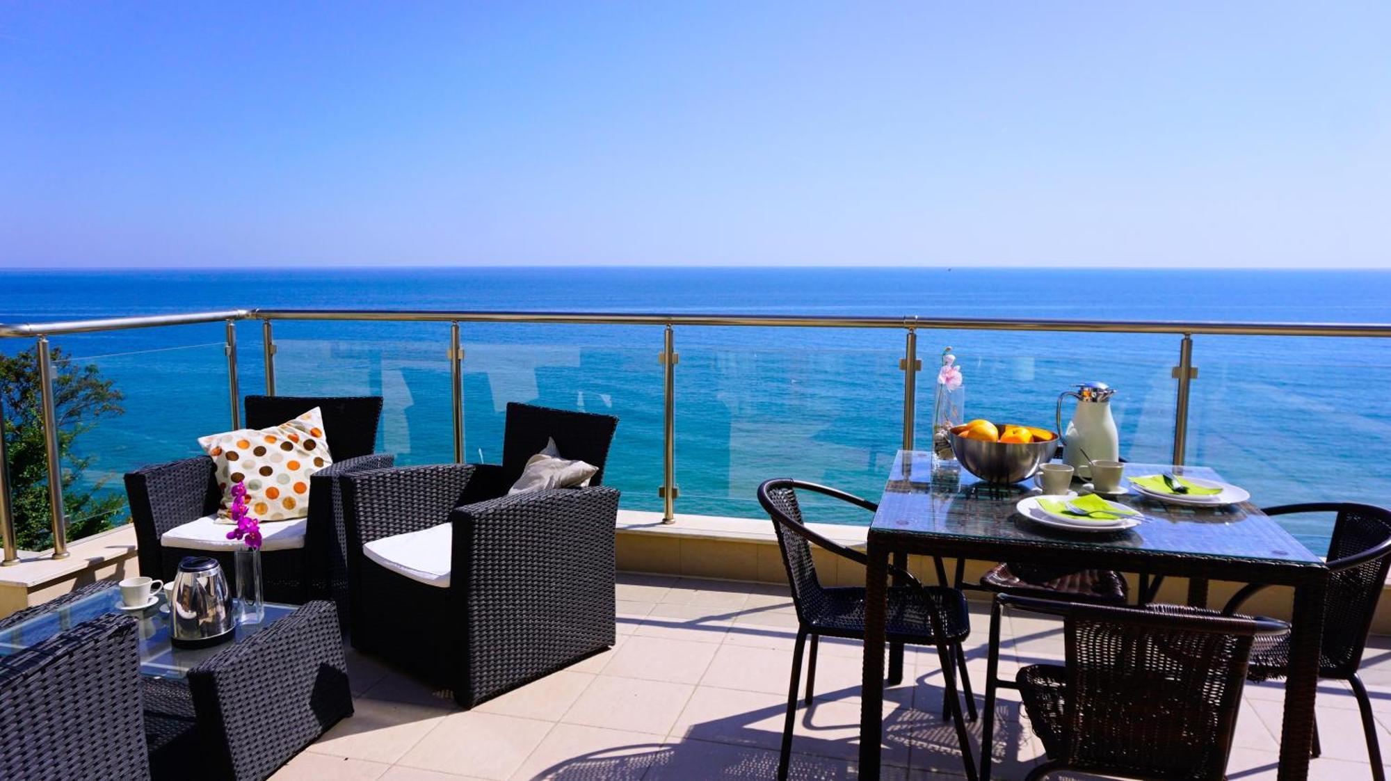 Апартаменти Бяла Клиф На Плажа - Apartments Byala Cliff First Line מראה חיצוני תמונה